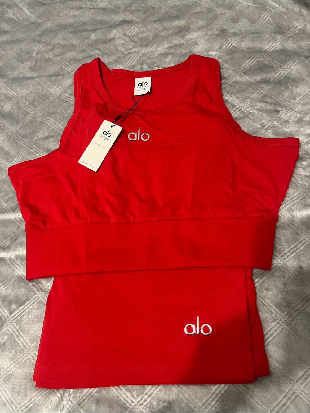 Alo yoga crop tank and short set.